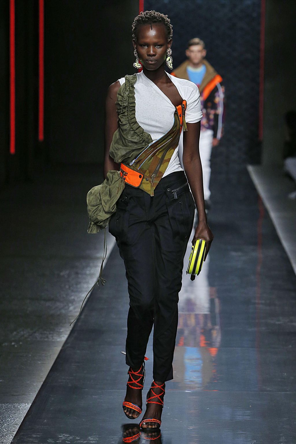 Fashion Week Milan Spring/Summer 2019 look 24 from the Dsquared2 collection 男装