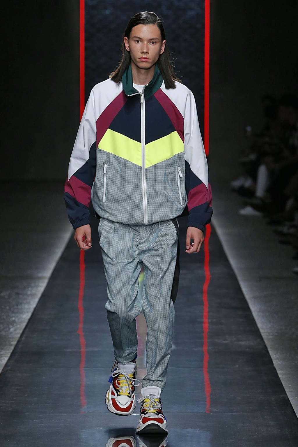 Fashion Week Milan Spring/Summer 2019 look 32 from the Dsquared2 collection menswear