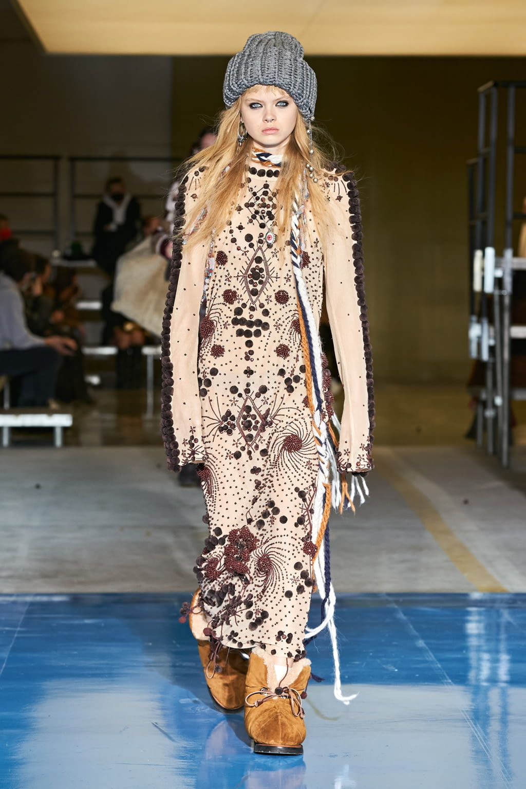 Fashion Week Milan Fall/Winter 2022 look 11 from the Dsquared2 collection 女装
