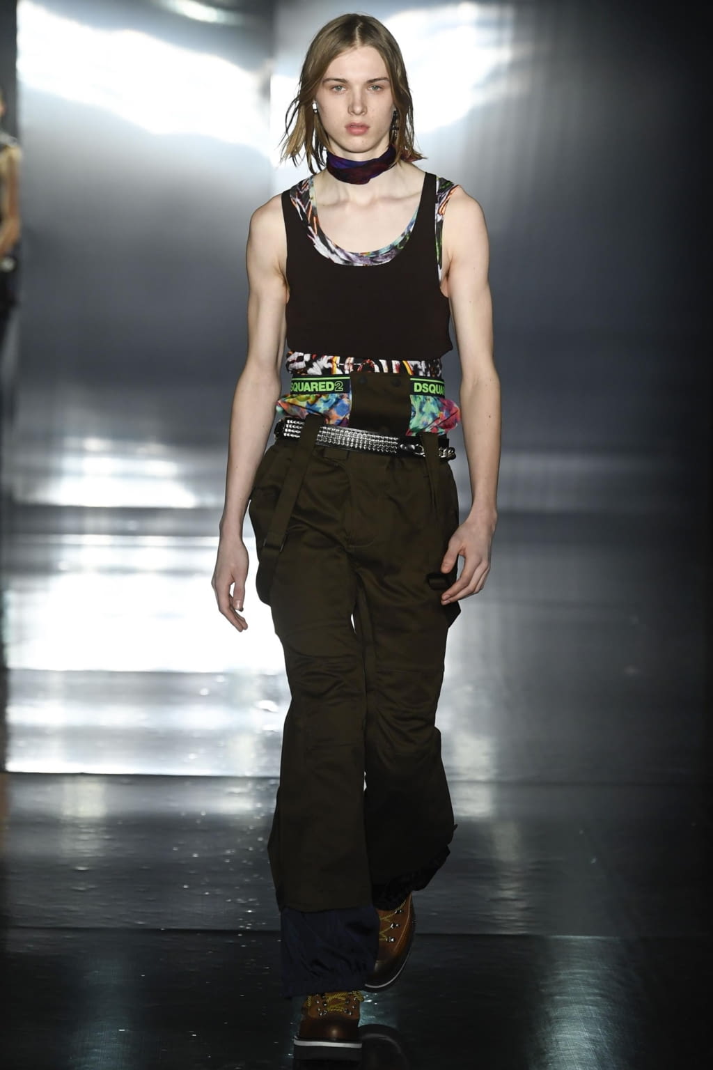 Fashion Week Milan Fall/Winter 2019 look 21 from the Dsquared2 collection 男装