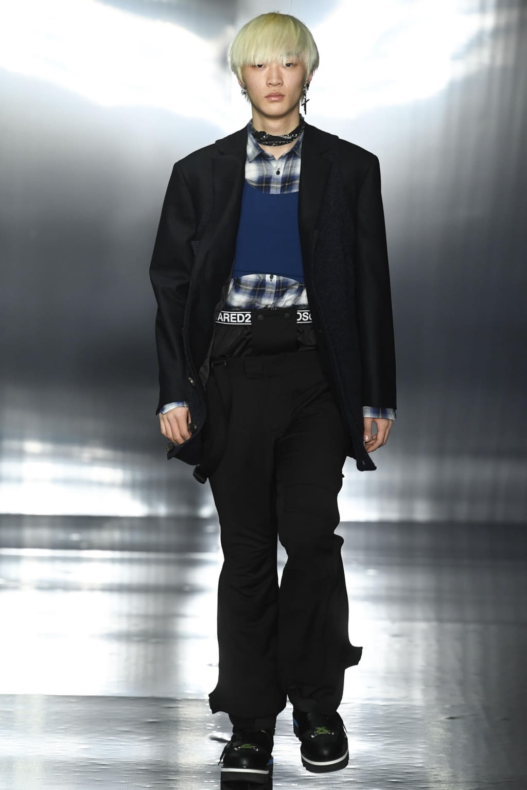 Fashion Week Milan Fall/Winter 2019 look 47 from the Dsquared2 collection menswear