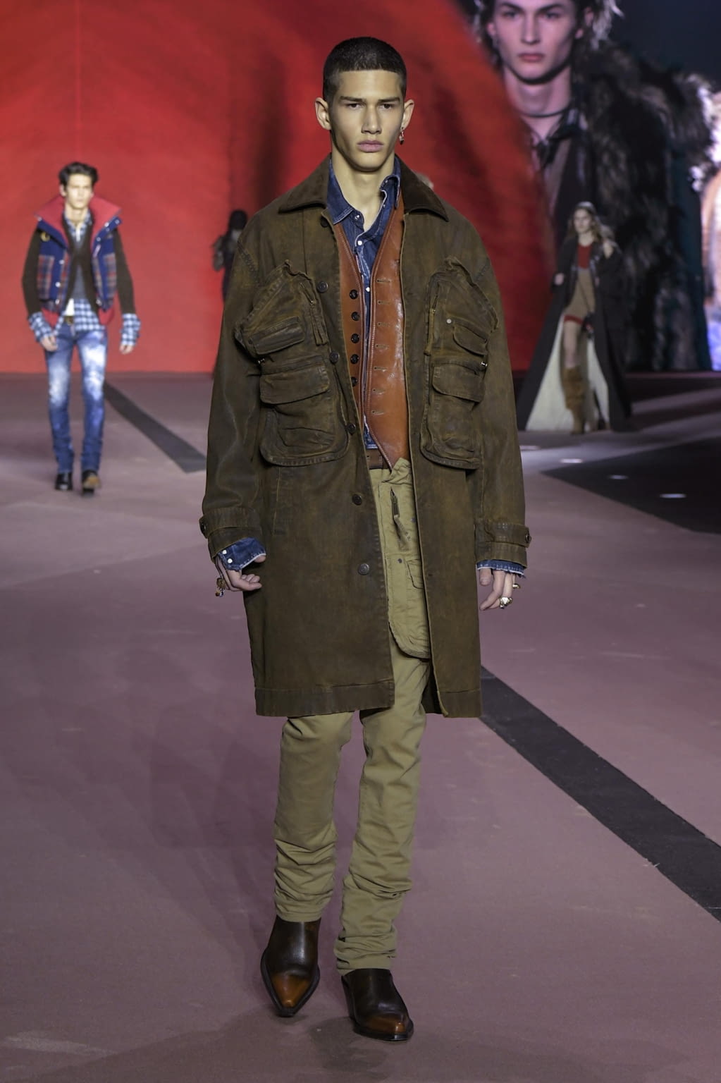 Fashion Week Milan Fall/Winter 2020 look 62 from the Dsquared2 collection 男装