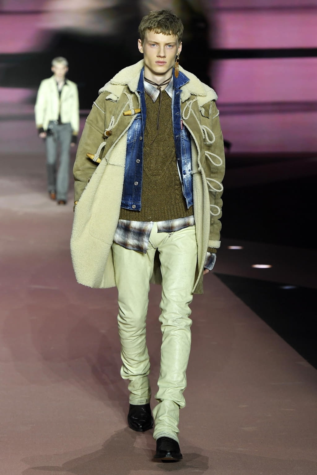 Fashion Week Milan Fall/Winter 2020 look 7 from the Dsquared2 collection menswear