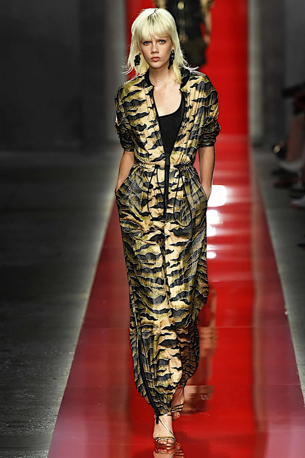 Fashion Week Milan Spring/Summer 2020 look 23 de la collection Dsquared2 menswear