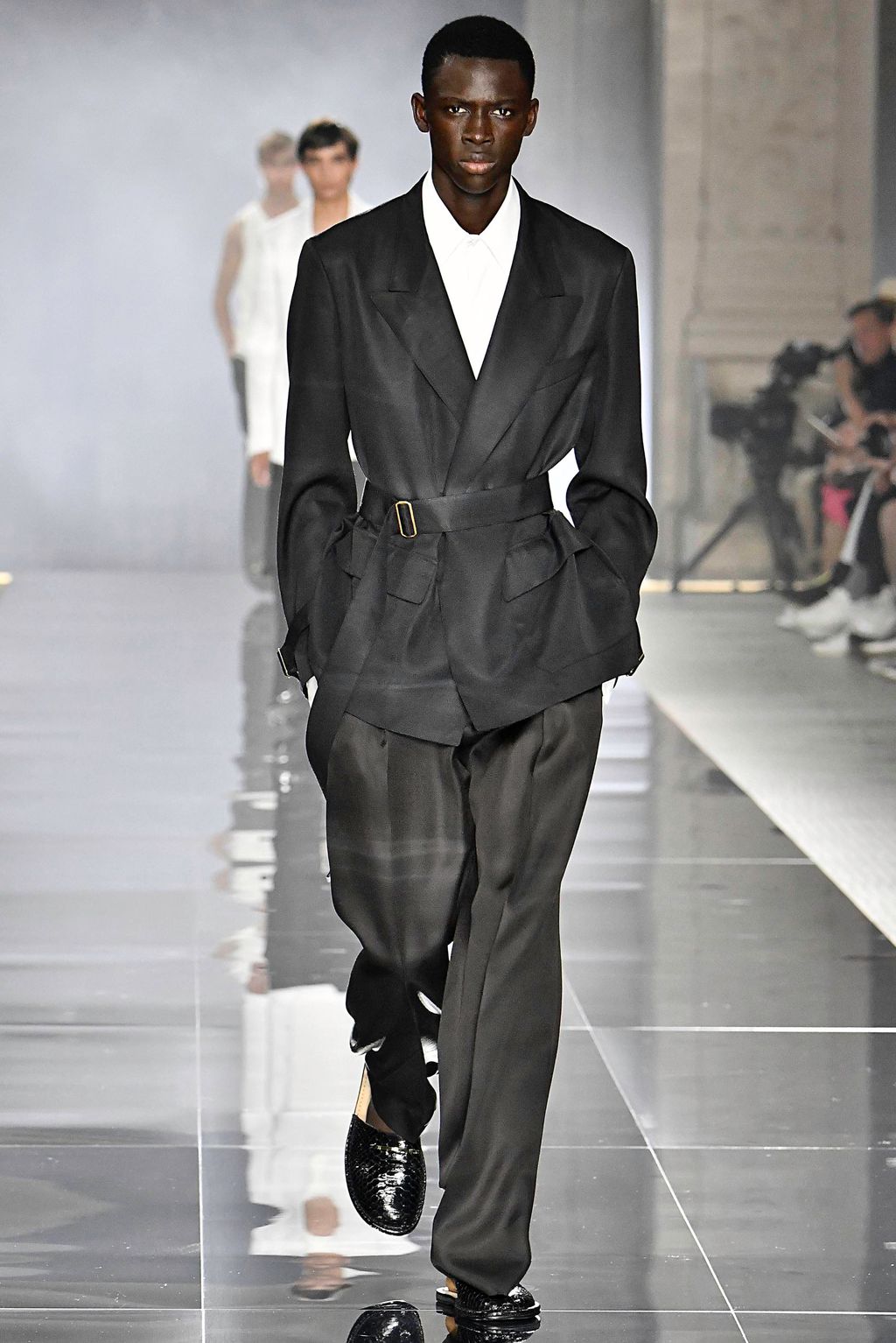 Fashion Week Paris Spring/Summer 2020 look 2 from the Dunhill collection 男装