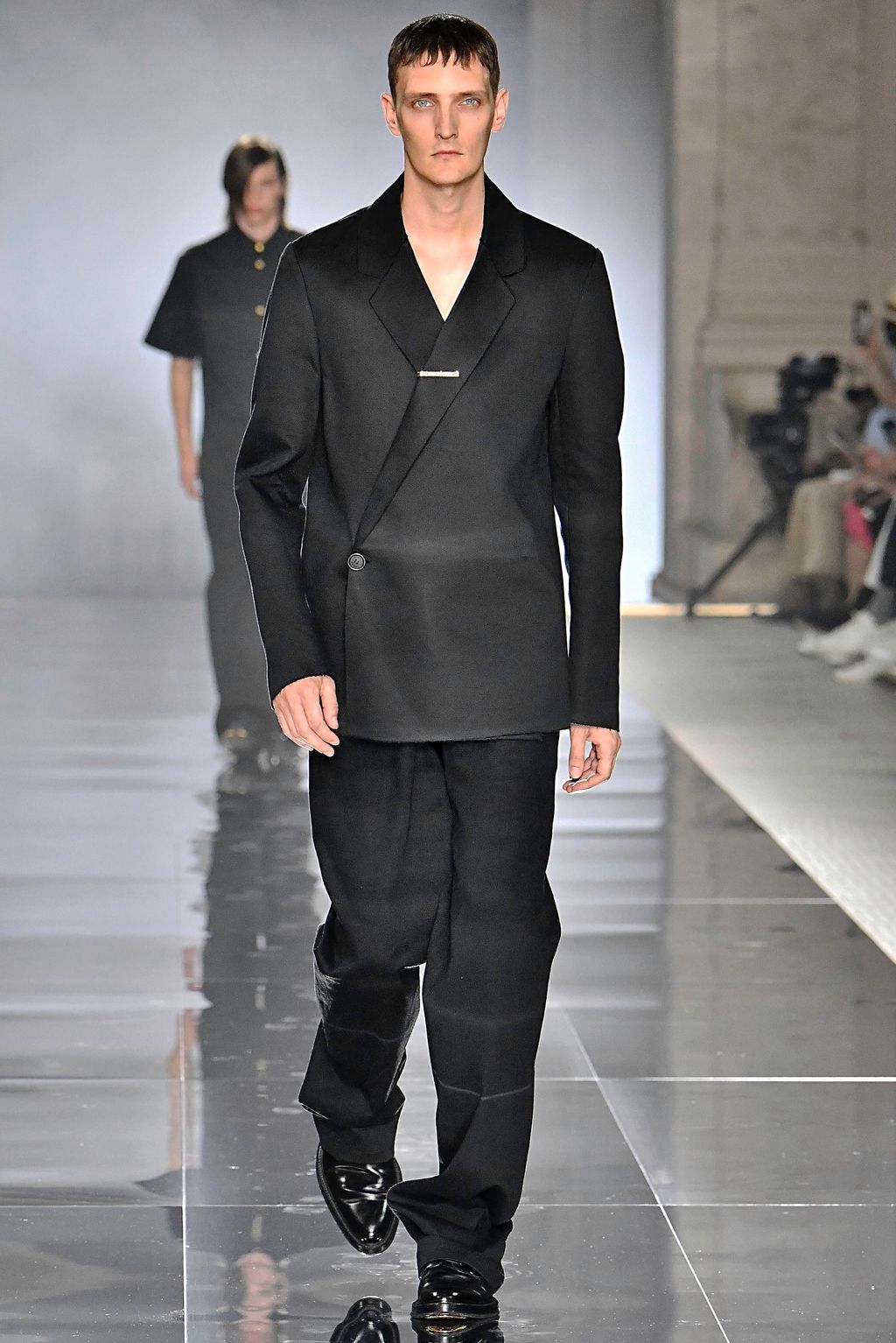Fashion Week Paris Spring/Summer 2020 look 16 from the Dunhill collection menswear