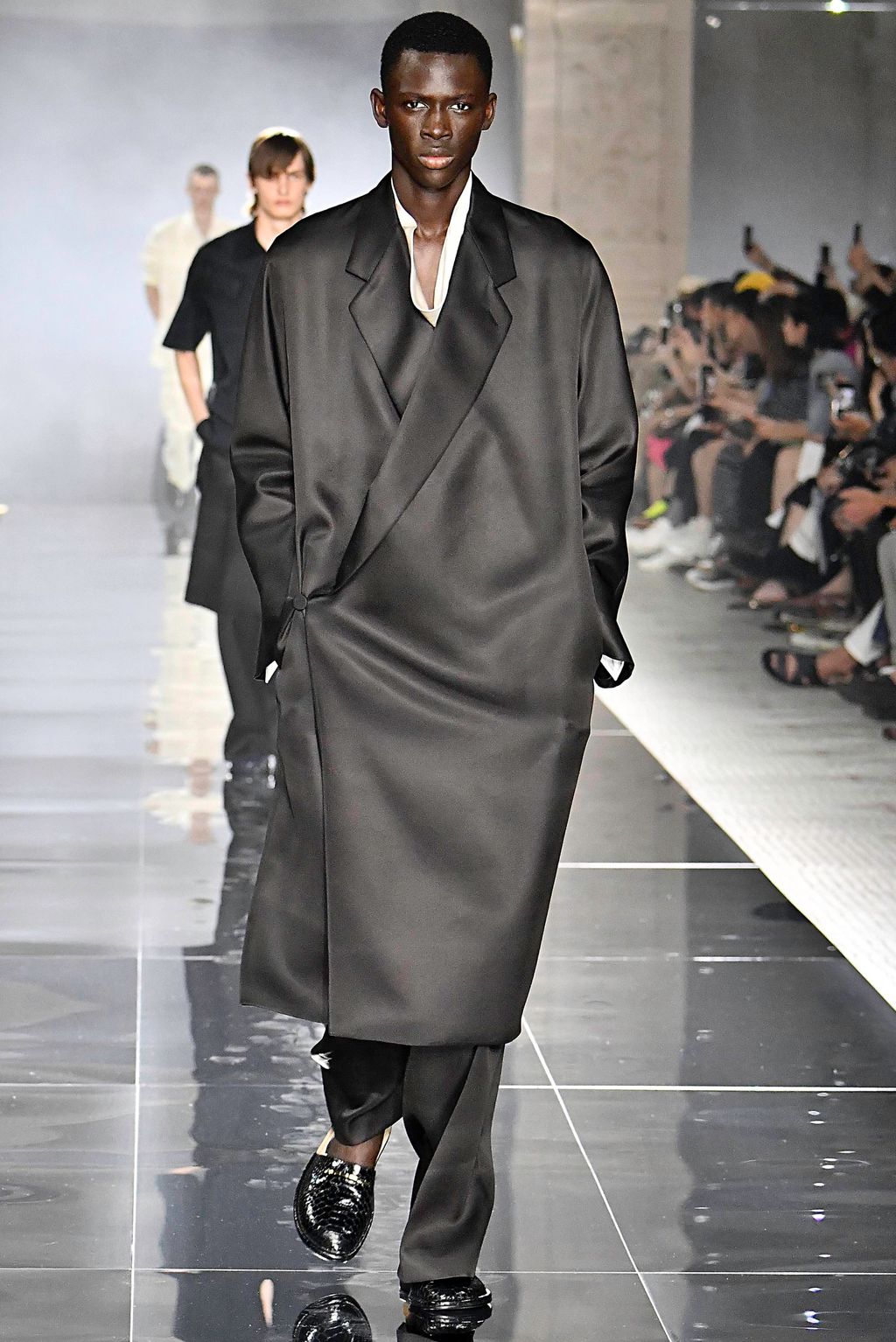 Fashion Week Paris Spring/Summer 2020 look 35 from the Dunhill collection menswear