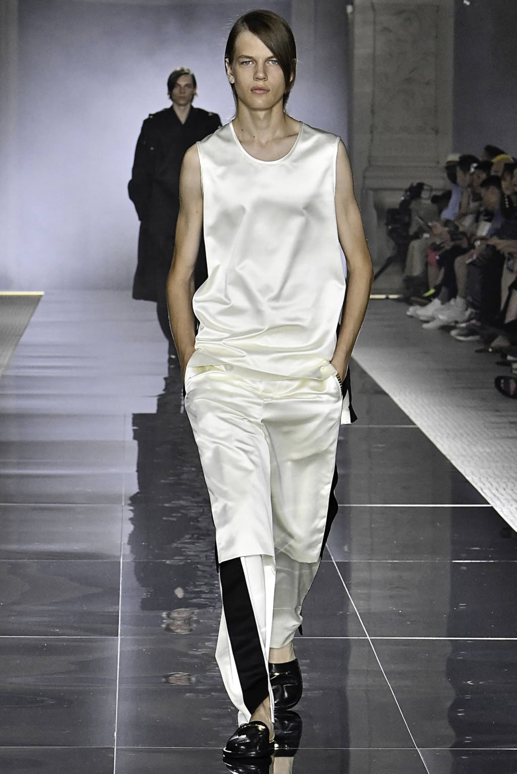 Fashion Week Paris Spring/Summer 2020 look 40 de la collection Dunhill menswear