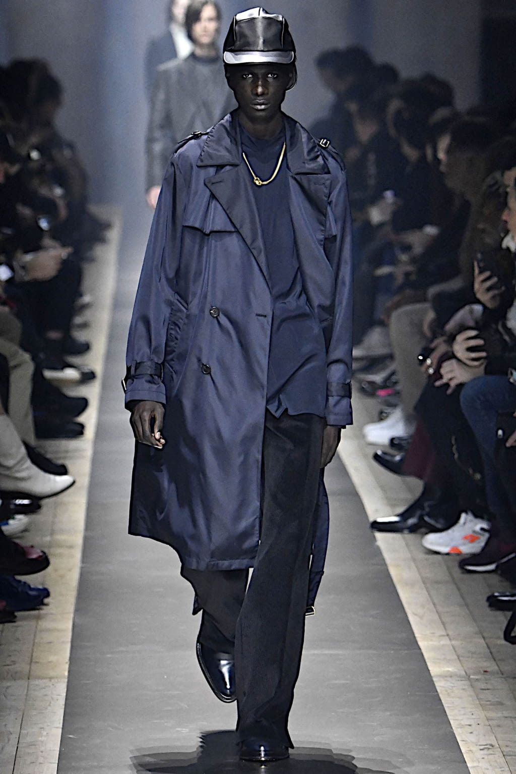 Fashion Week Paris Fall/Winter 2019 look 30 de la collection Dunhill menswear