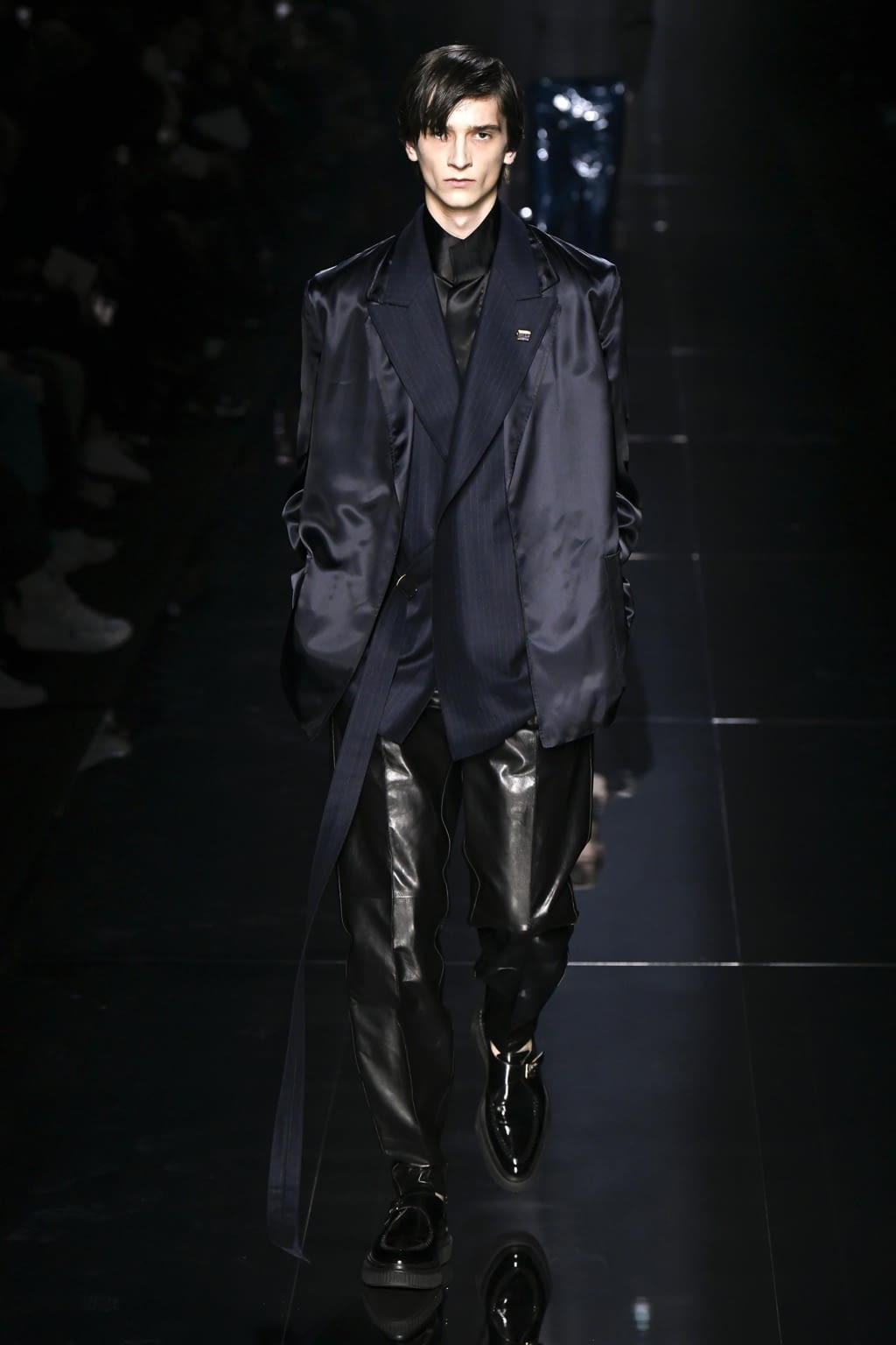 Fashion Week Paris Fall/Winter 2020 look 15 de la collection Dunhill menswear