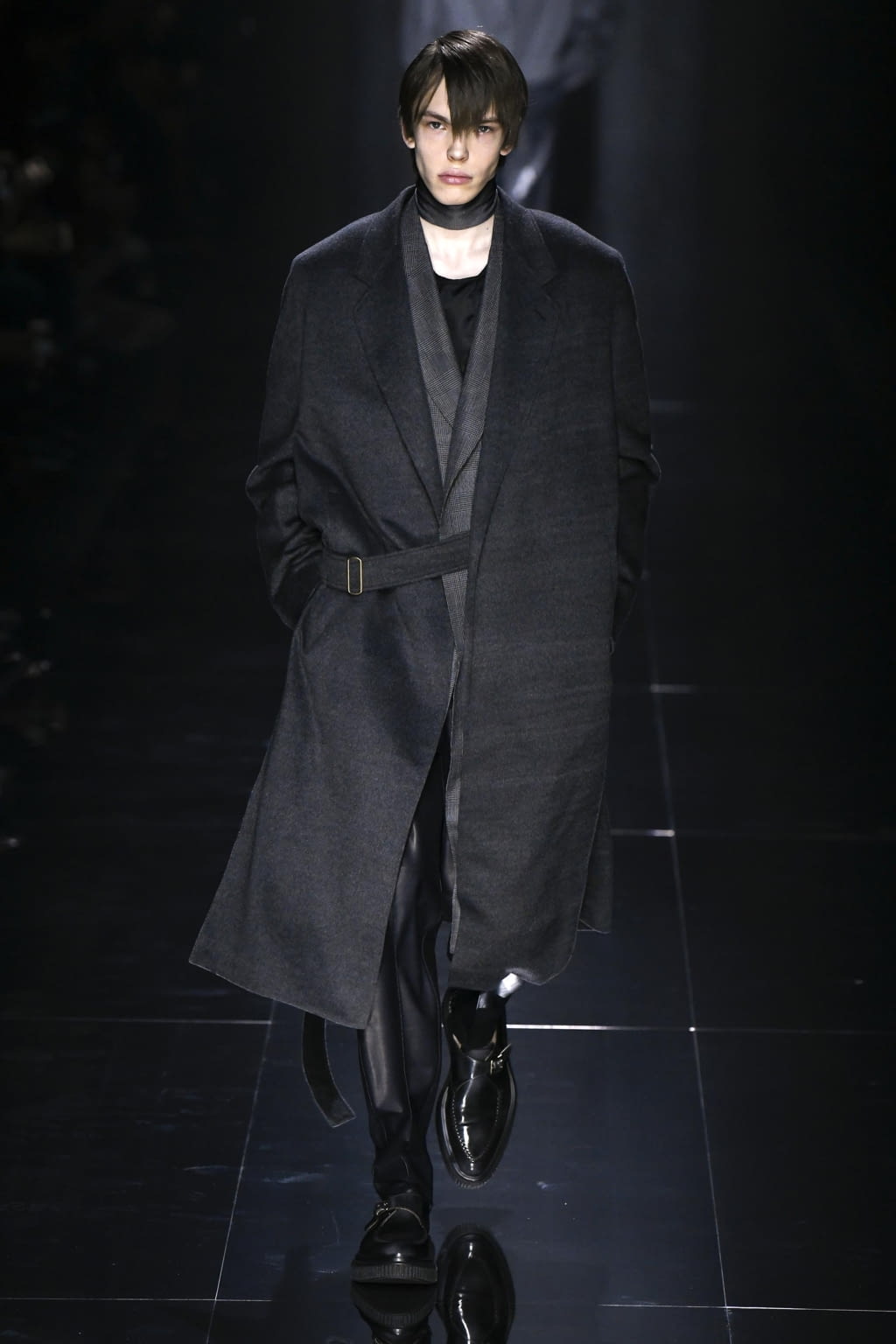 Fashion Week Paris Fall/Winter 2020 look 25 from the Dunhill collection menswear