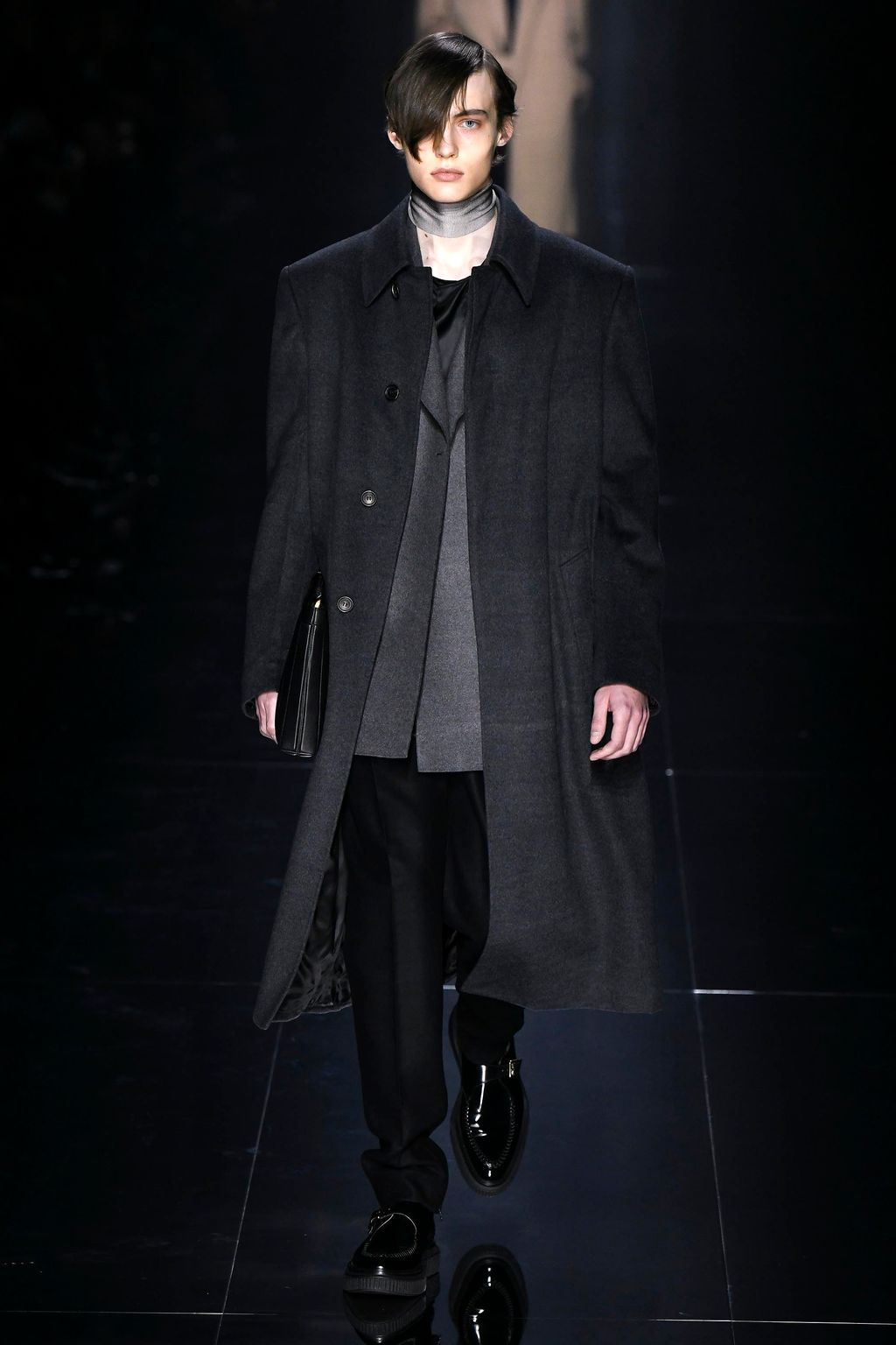 Fashion Week Paris Fall/Winter 2020 look 27 from the Dunhill collection 男装