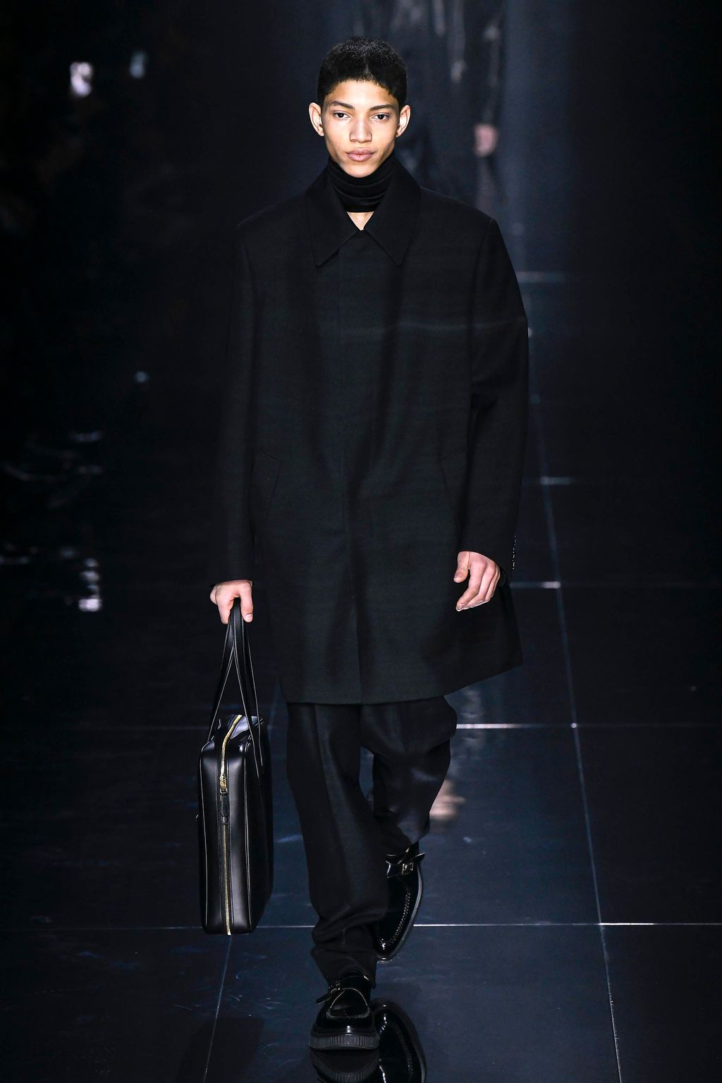 Fashion Week Paris Fall/Winter 2020 look 30 from the Dunhill collection menswear