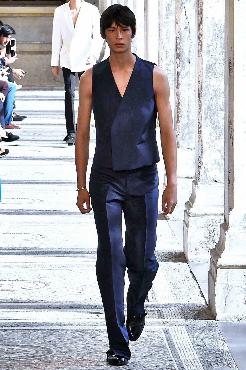 Fashion Week Paris Spring/Summer 2019 look 35 from the Dunhill collection 男装