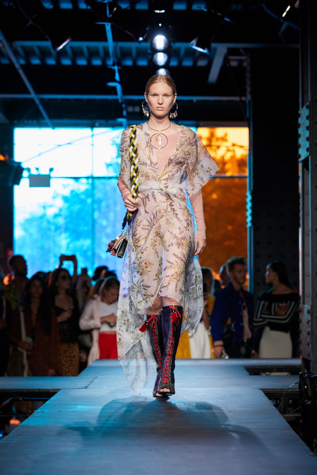 Fashion Week New York Spring/Summer 2018 look 16 from the Diane von Furstenberg collection womenswear