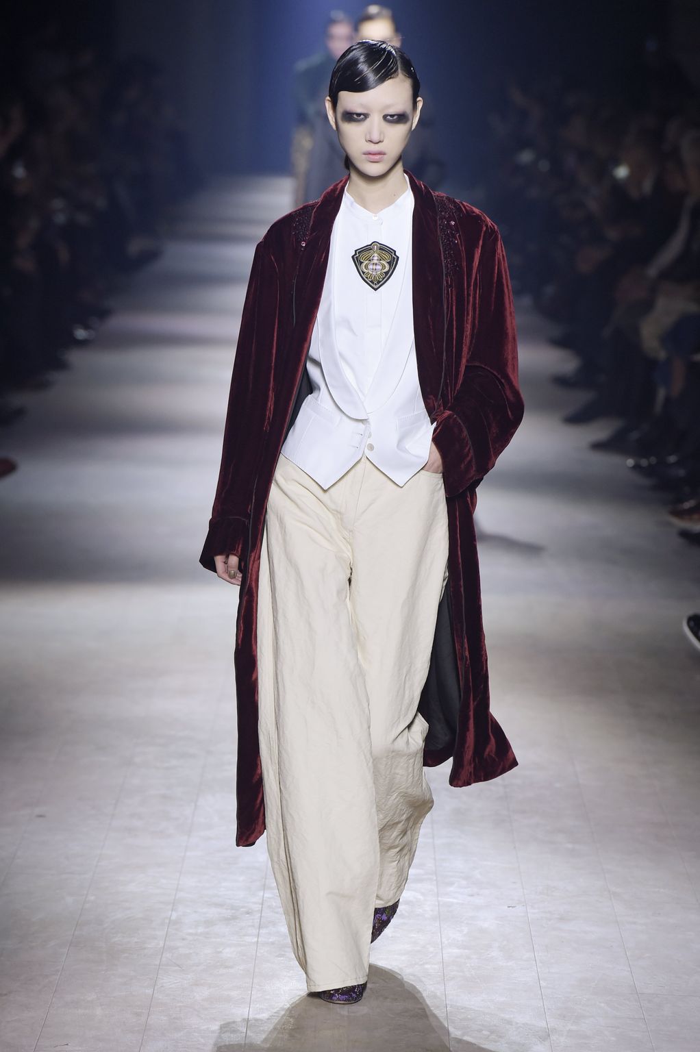 Fashion Week Paris Fall/Winter 2016 look 37 from the Dries Van Noten collection womenswear