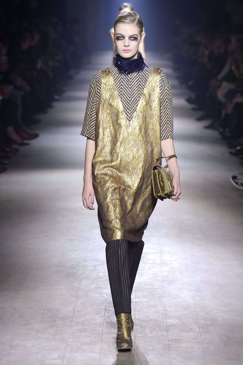 Fashion Week Paris Fall/Winter 2016 look 48 de la collection Dries Van Noten womenswear