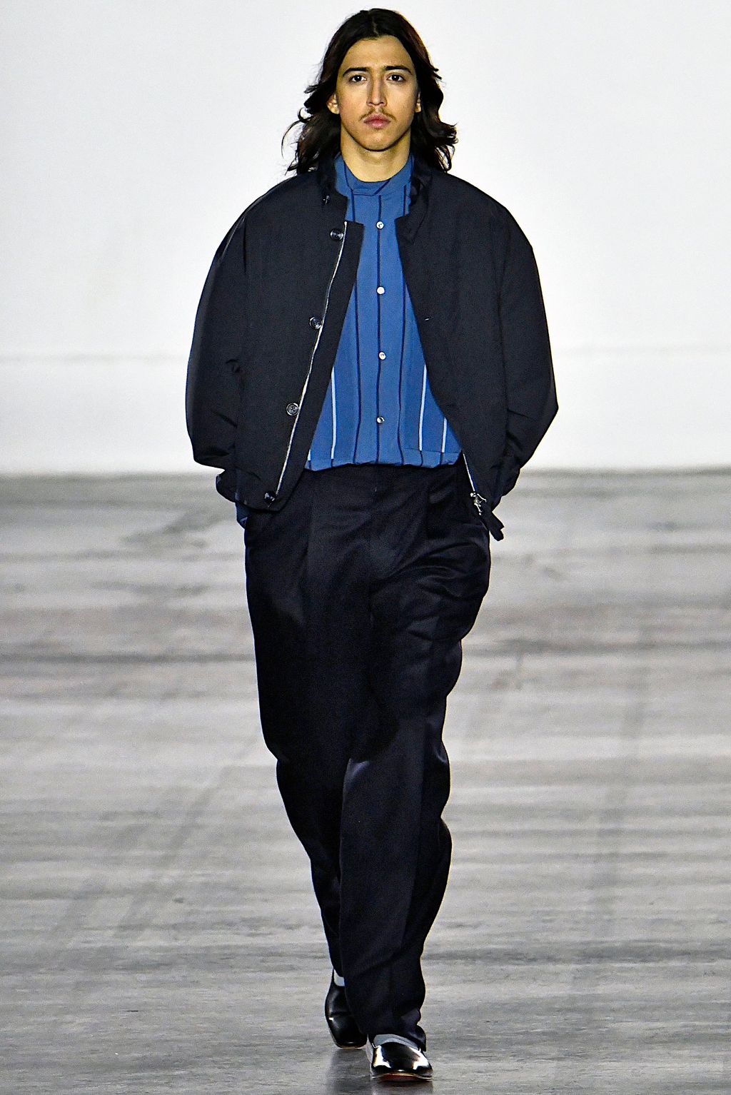 Fashion Week London Fall/Winter 2019 look 24 from the E. Tautz collection 男装