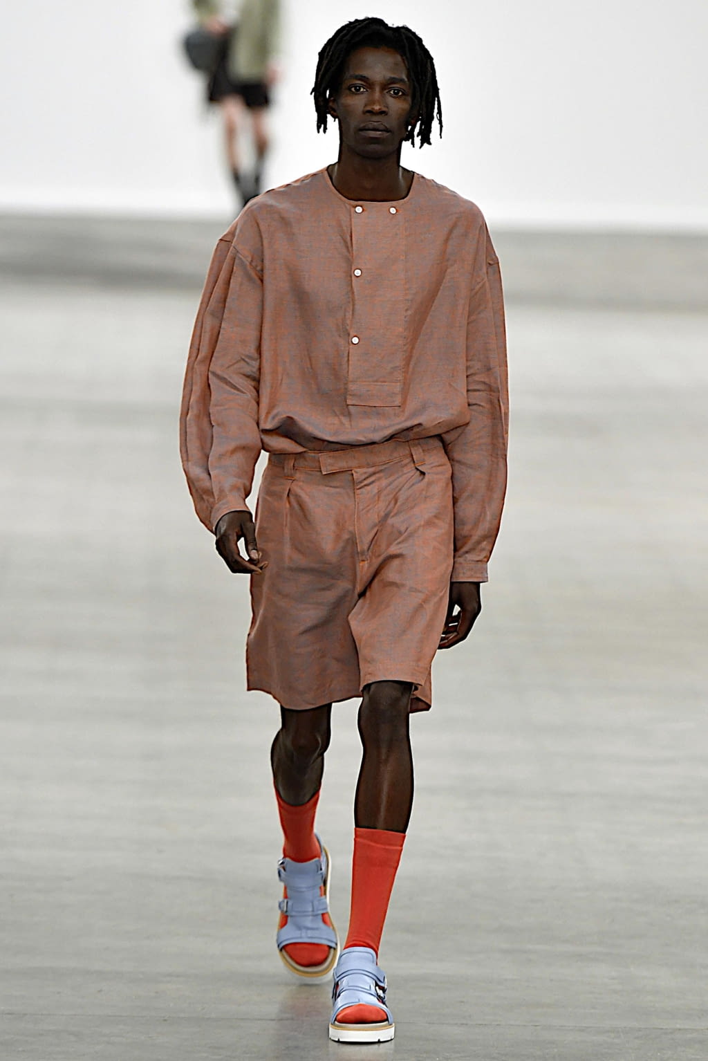 Fashion Week London Spring/Summer 2020 look 12 from the E. Tautz collection 男装