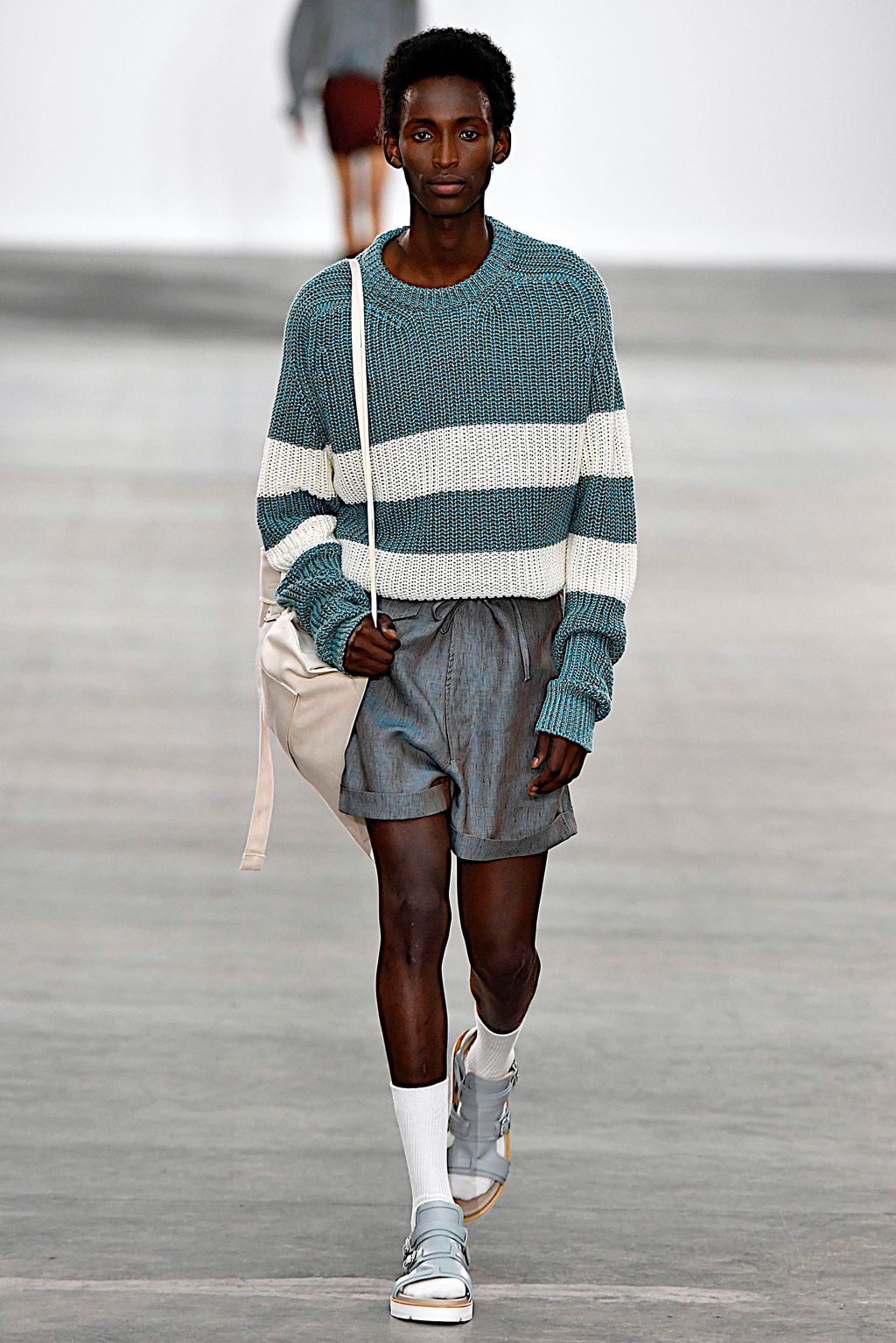 Fashion Week London Spring/Summer 2020 look 19 from the E. Tautz collection 男装