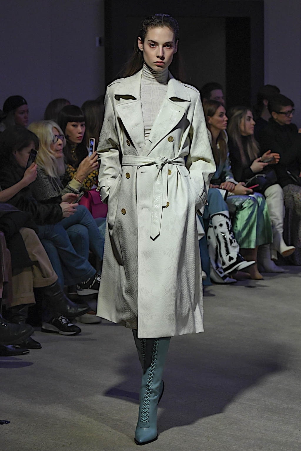 Fashion Week Paris Fall/Winter 2020 look 3 de la collection Each x Other womenswear