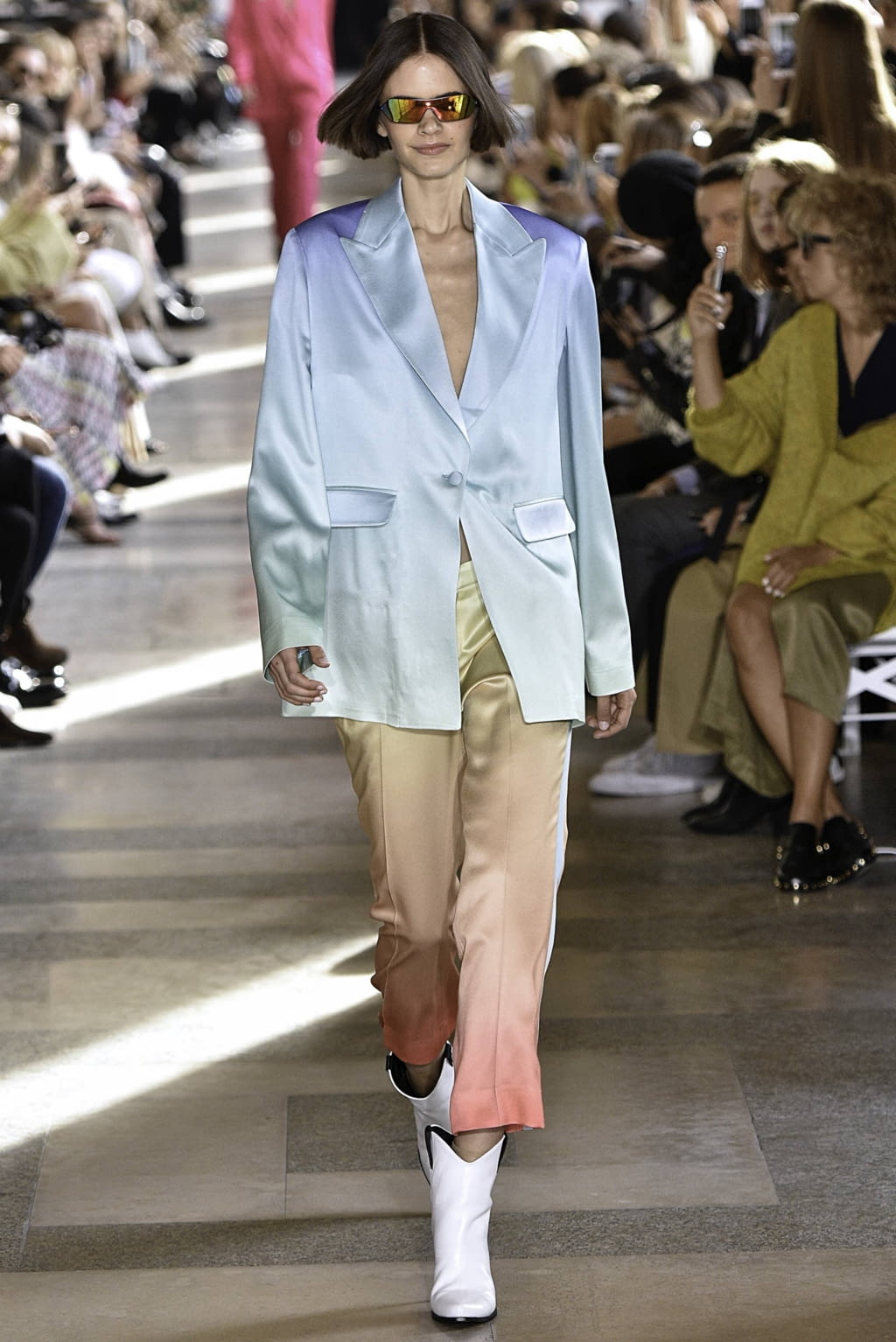 Fashion Week Paris Spring/Summer 2019 look 1 from the Each x Other collection 女装