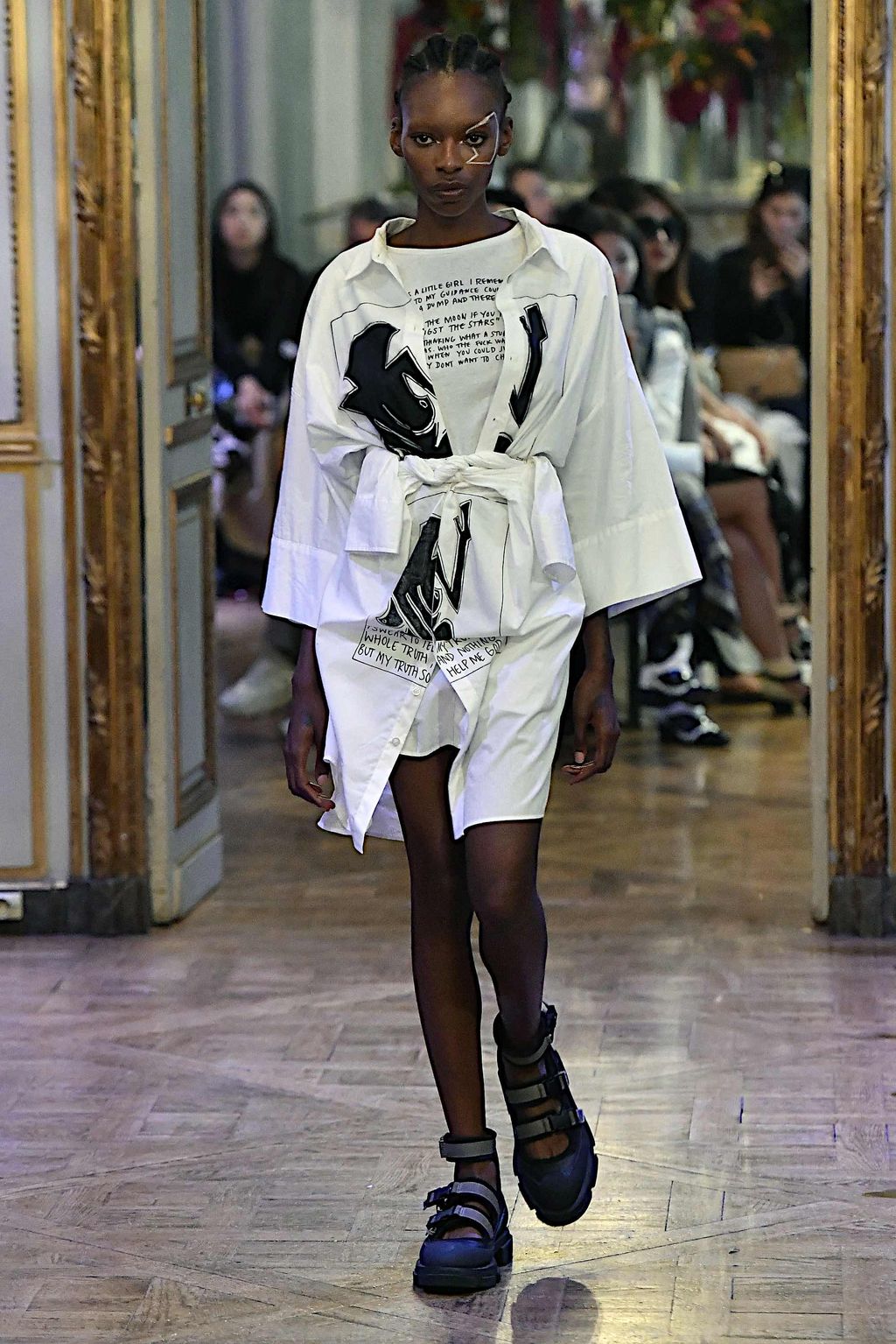 Fashion Week Paris Spring/Summer 2020 look 10 from the Each x Other collection 女装
