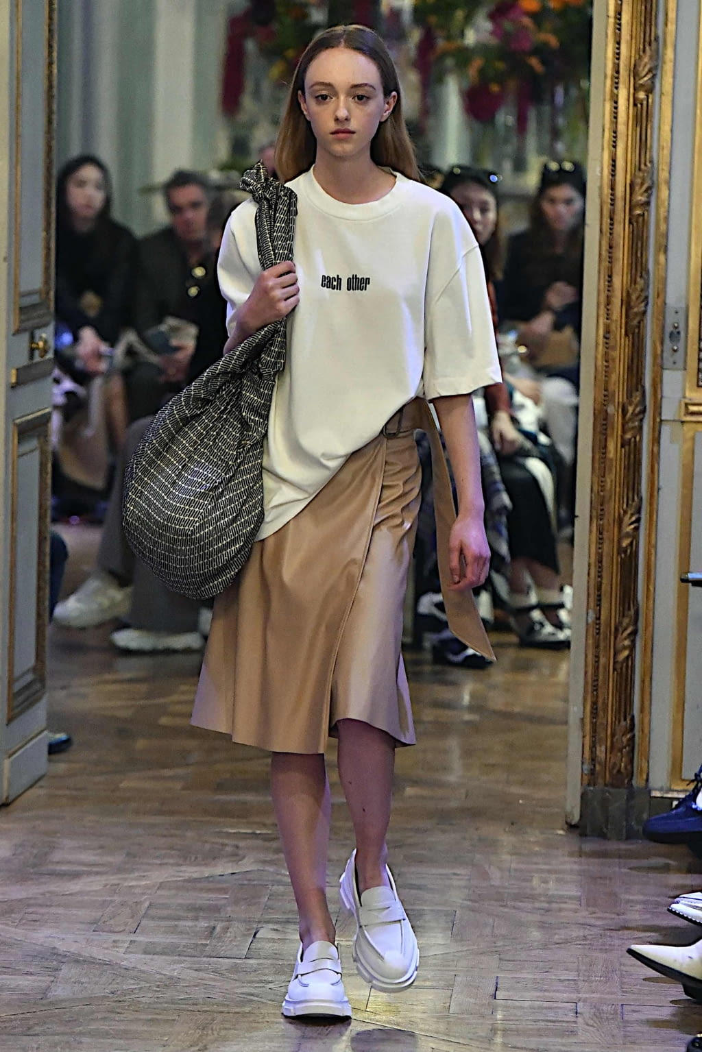 Fashion Week Paris Spring/Summer 2020 look 21 from the Each x Other collection womenswear
