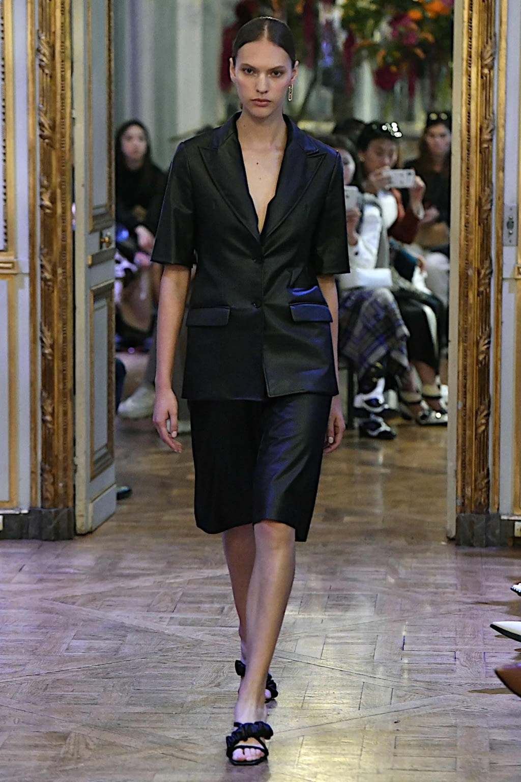 Fashion Week Paris Spring/Summer 2020 look 29 from the Each x Other collection 女装
