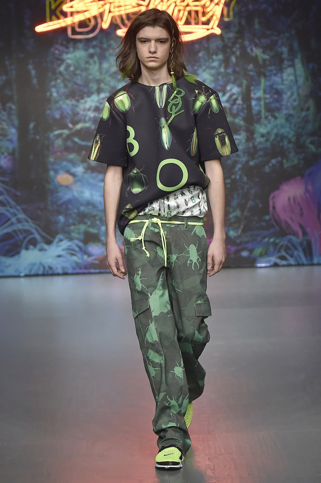Fashion Week London Spring/Summer 2018 look 2 from the Katie Eary collection menswear