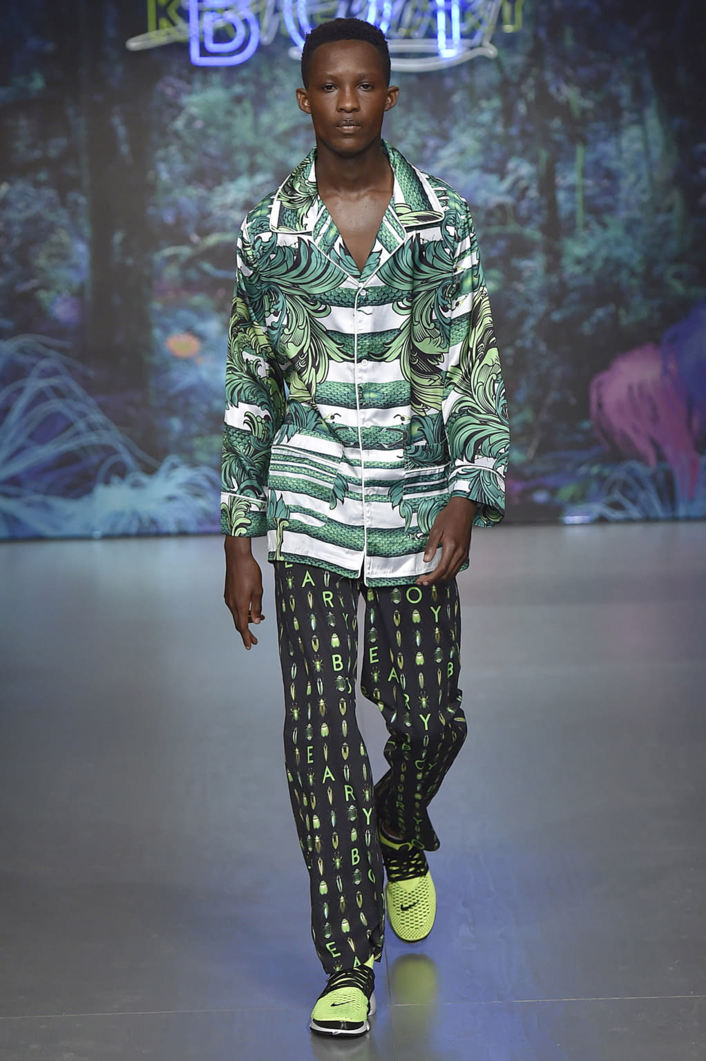 Fashion Week London Spring/Summer 2018 look 4 from the Katie Eary collection menswear