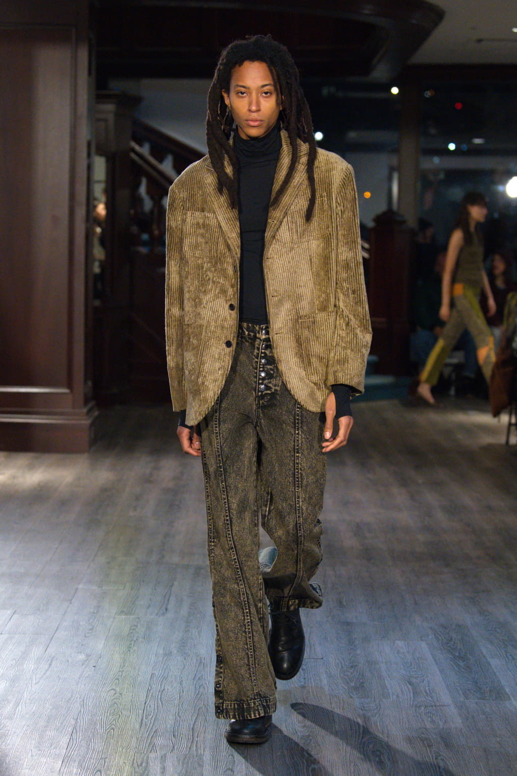 Fashion Week New York Fall/Winter 2020 look 2 de la collection Eckhaus Latta womenswear