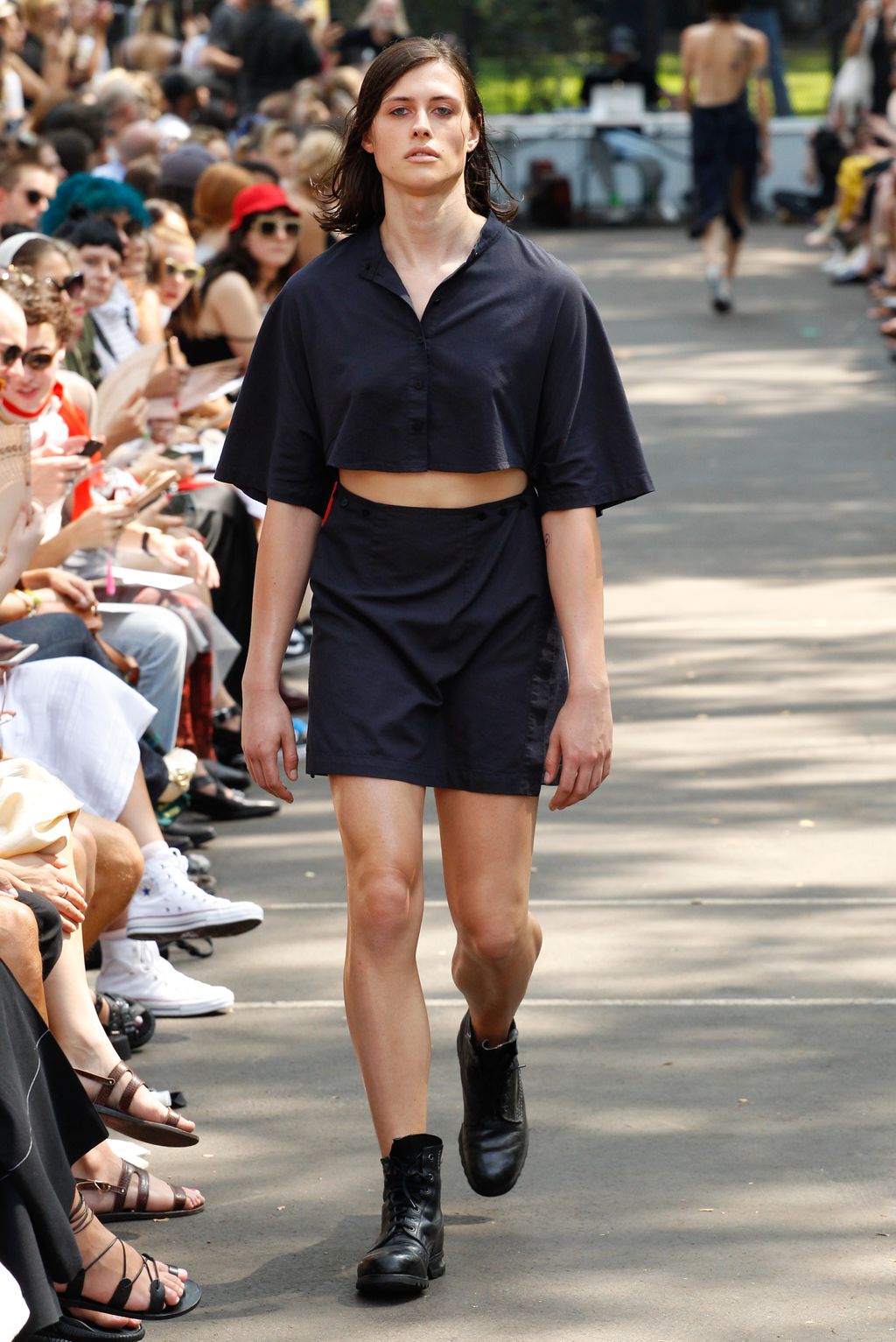 Fashion Week New York Spring/Summer 2017 look 20 from the Eckhaus Latta collection 女装