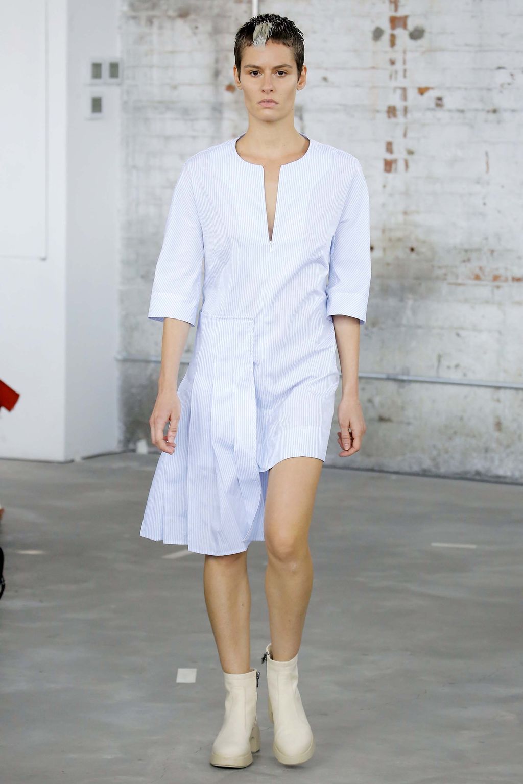 Fashion Week New York Spring/Summer 2018 look 10 from the Eckhaus Latta collection 女装