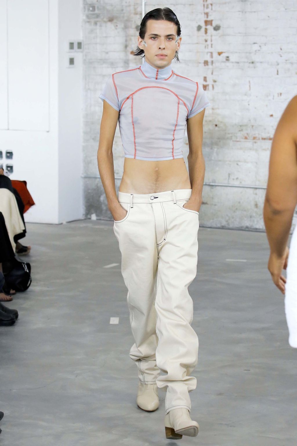 Fashion Week New York Spring/Summer 2018 look 32 from the Eckhaus Latta collection womenswear