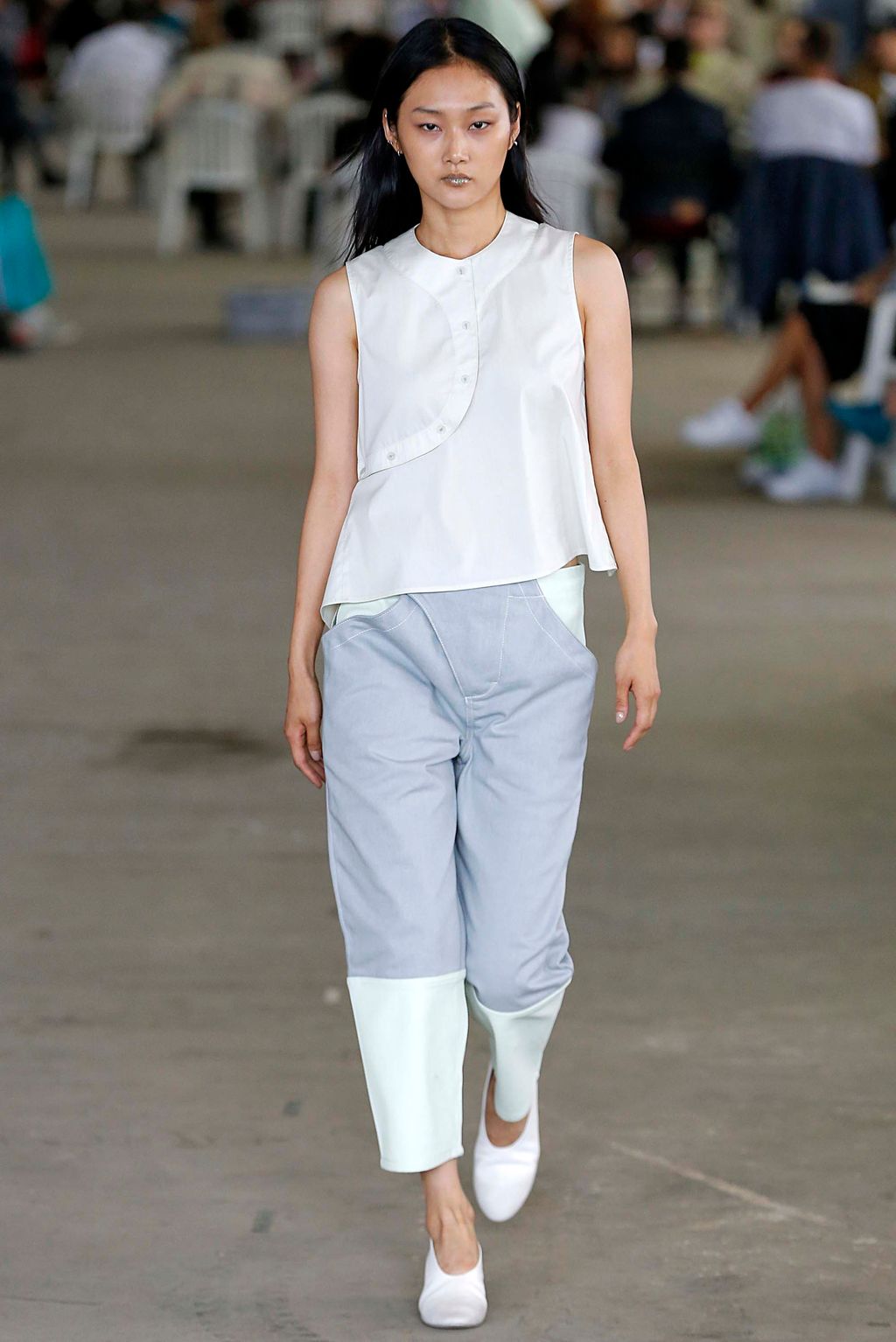 Fashion Week New York Spring/Summer 2019 look 7 from the Eckhaus Latta collection womenswear