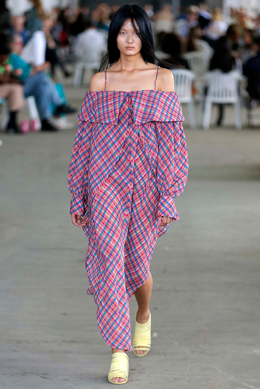 Fashion Week New York Spring/Summer 2019 look 47 from the Eckhaus Latta collection 女装