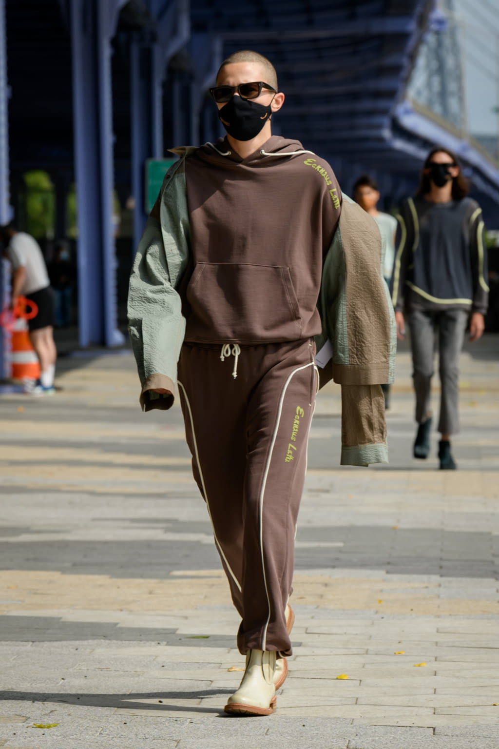 Fashion Week New York Spring/Summer 2021 look 19 from the Eckhaus Latta collection womenswear