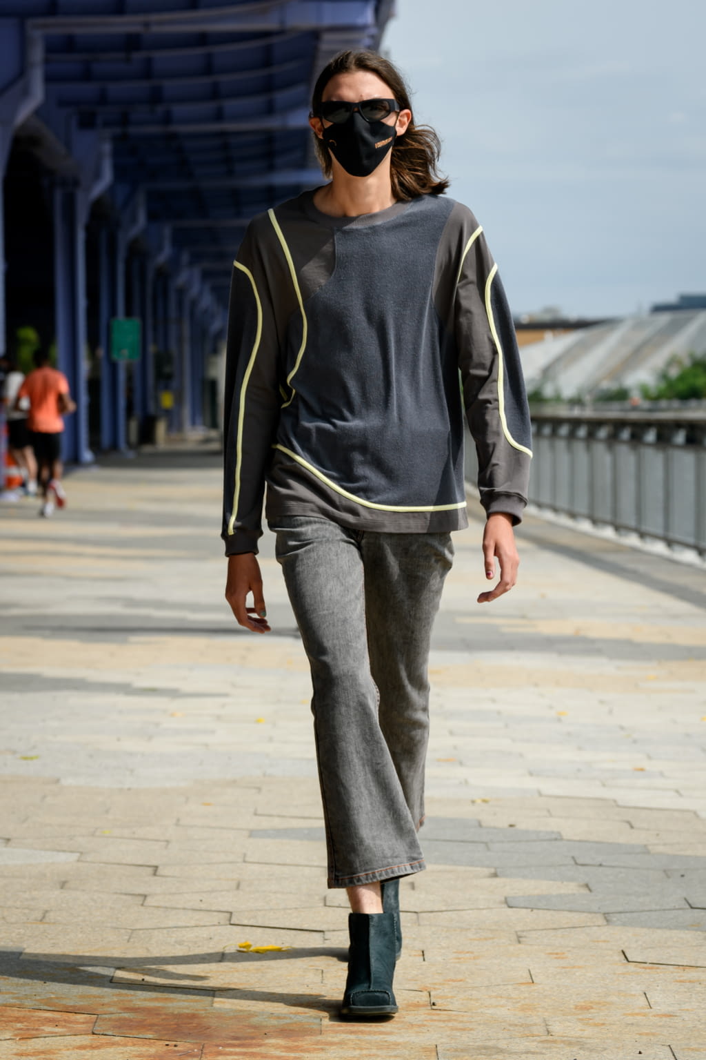 Fashion Week New York Spring/Summer 2021 look 20 from the Eckhaus Latta collection womenswear