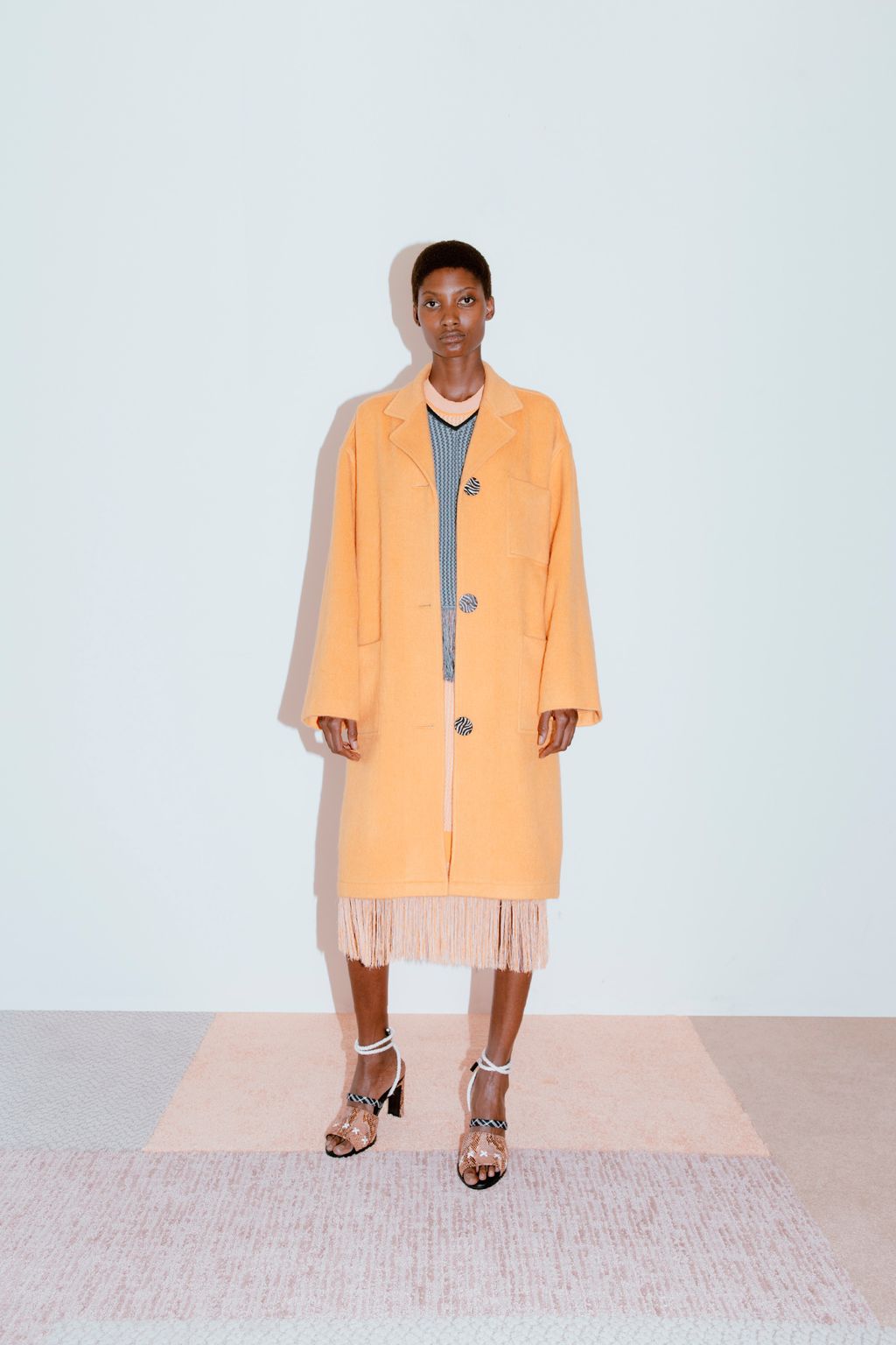 Fashion Week New York Resort 2018 look 14 from the Edun collection 女装