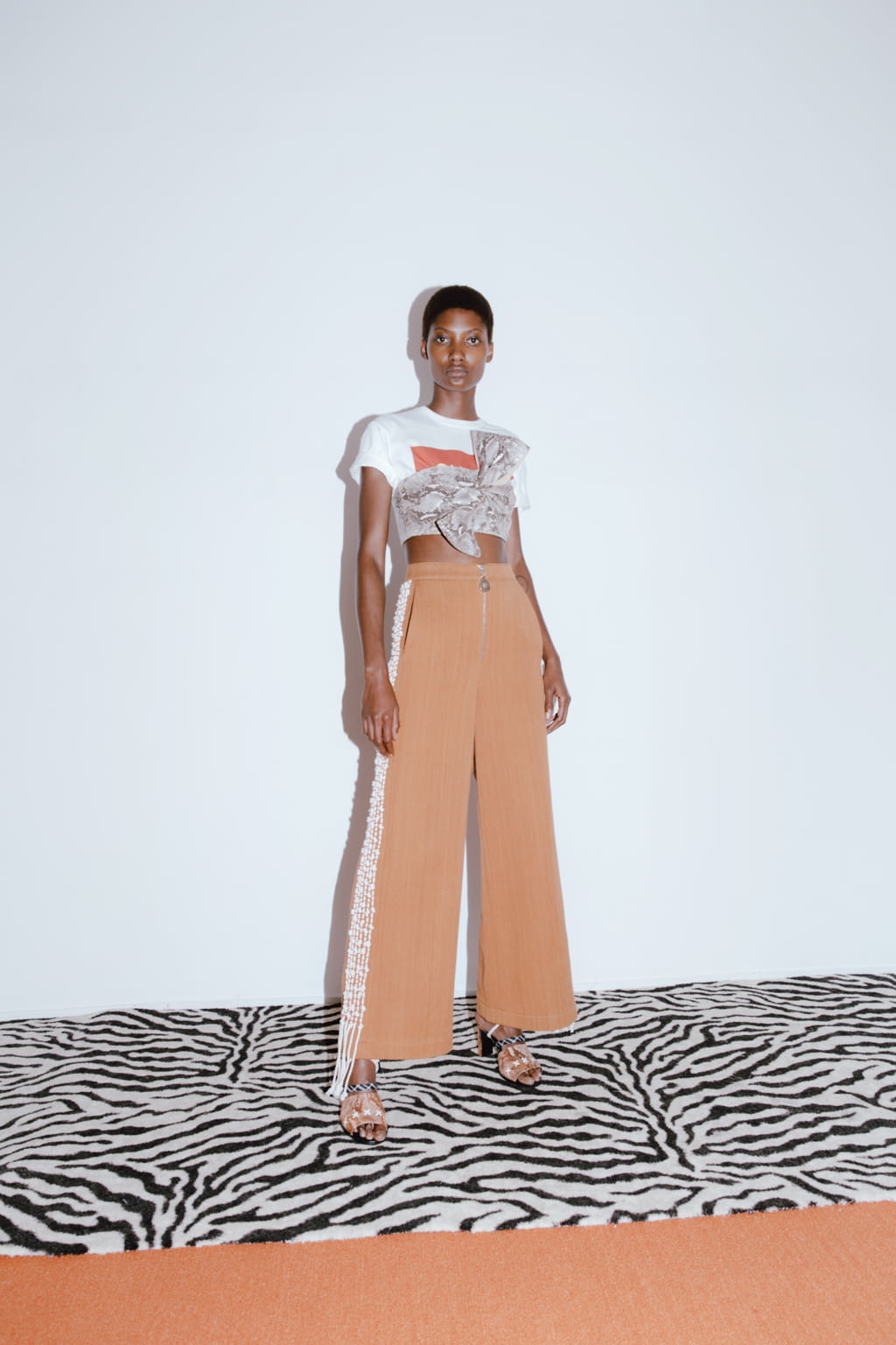 Fashion Week New York Resort 2018 look 19 from the Edun collection womenswear