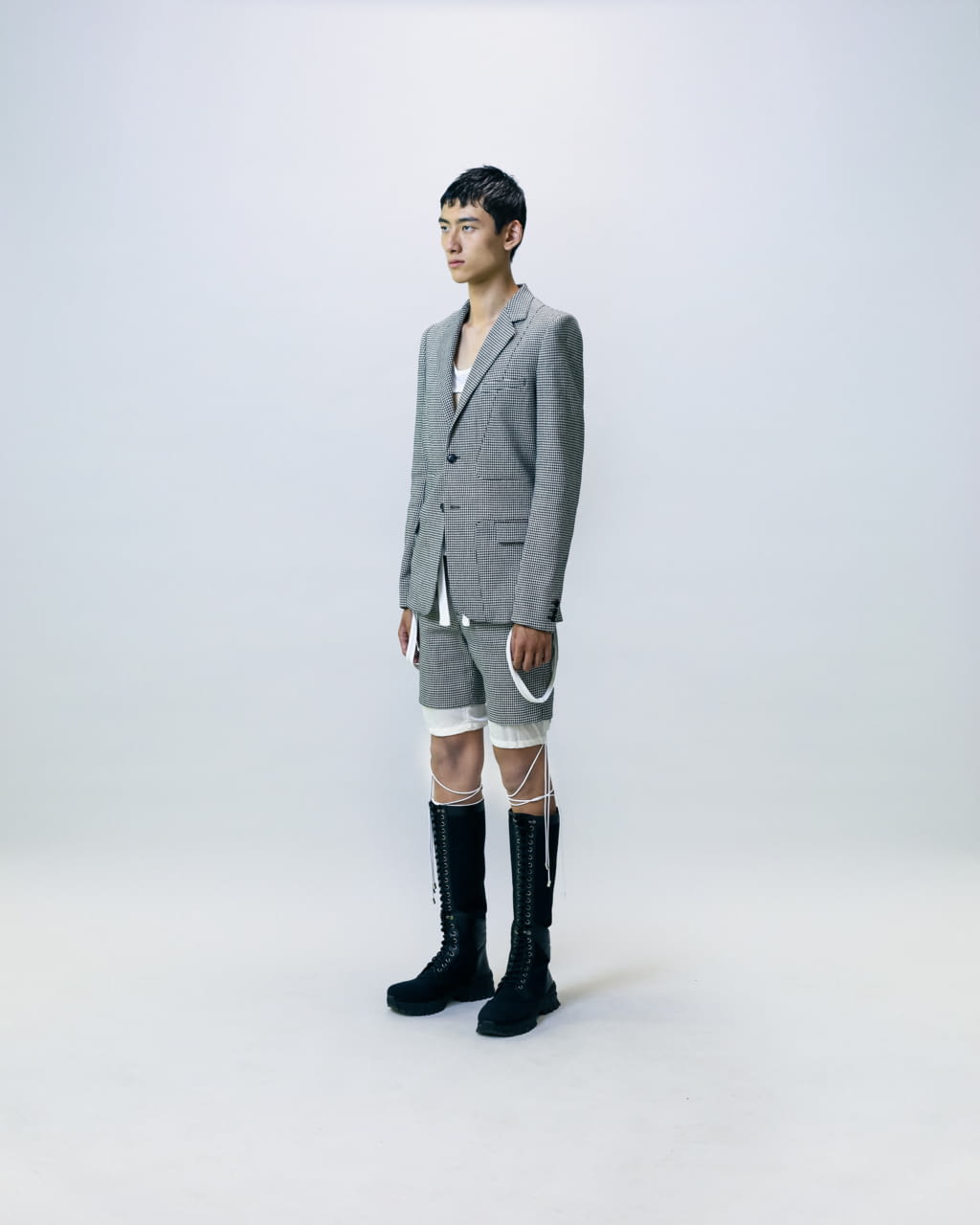 Fashion Week Paris Spring/Summer 2021 look 13 from the EGONlab collection menswear