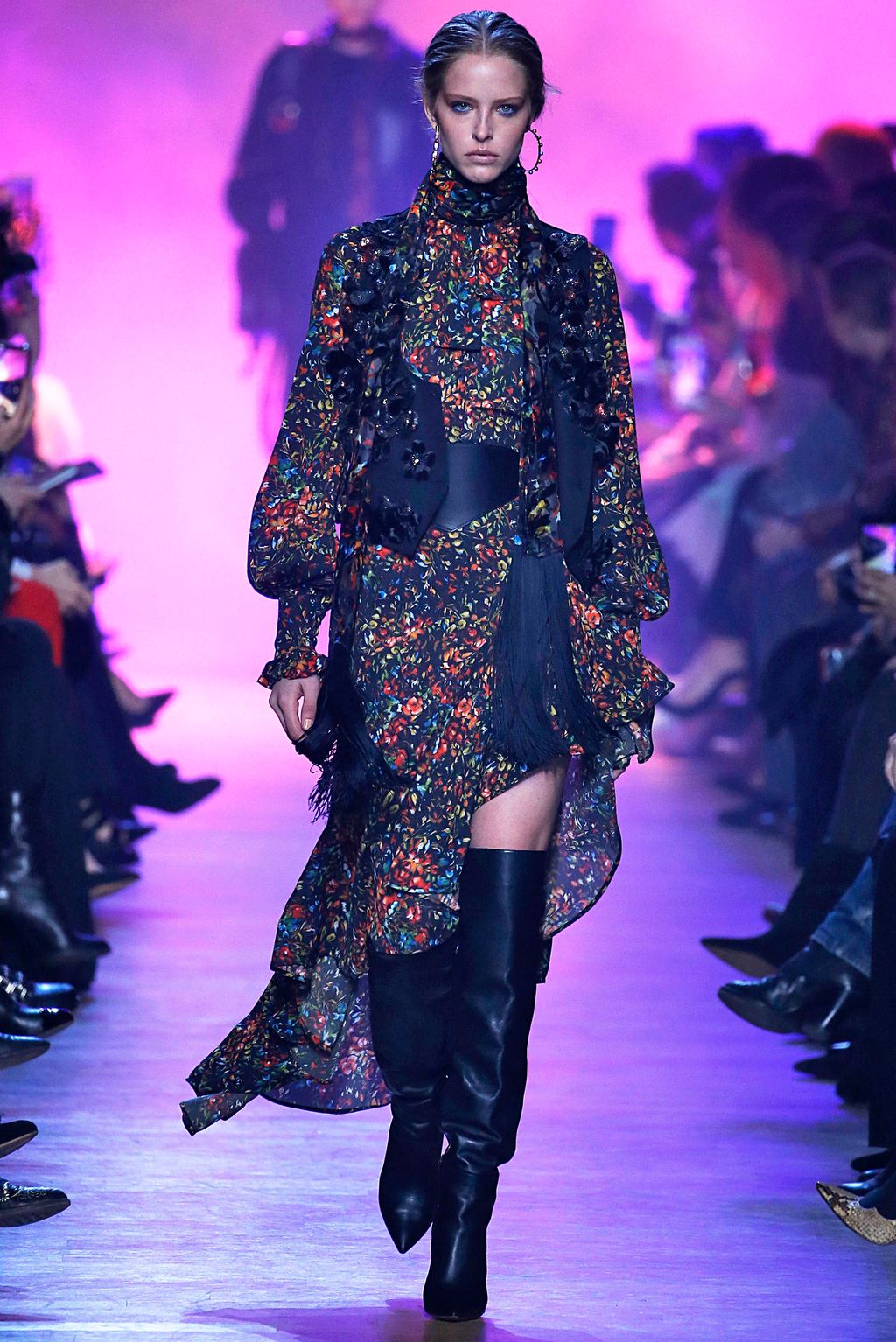 Fashion Week Paris Fall/Winter 2018 look 1 from the Elie Saab collection womenswear