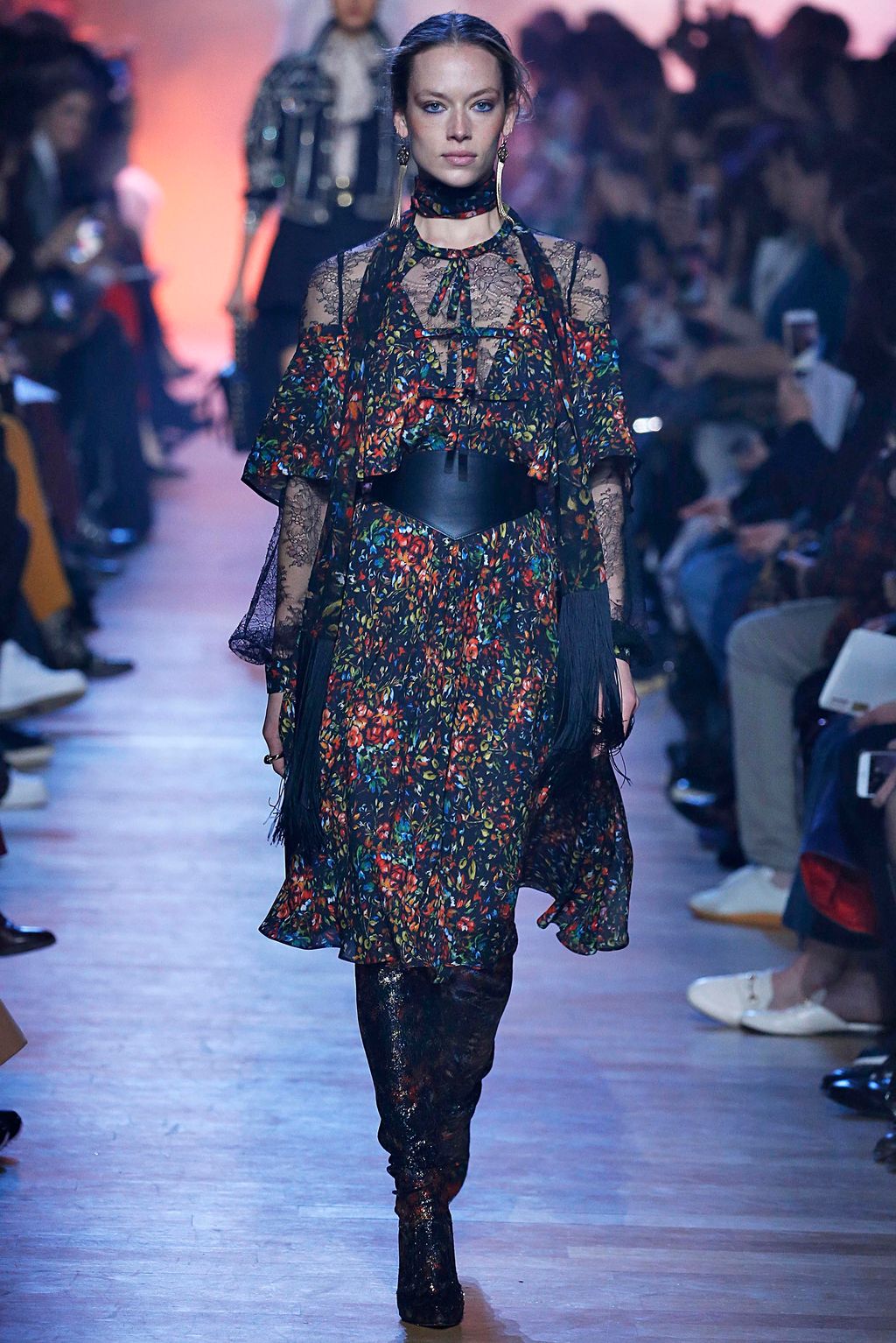 Fashion Week Paris Fall/Winter 2018 look 3 from the Elie Saab collection womenswear