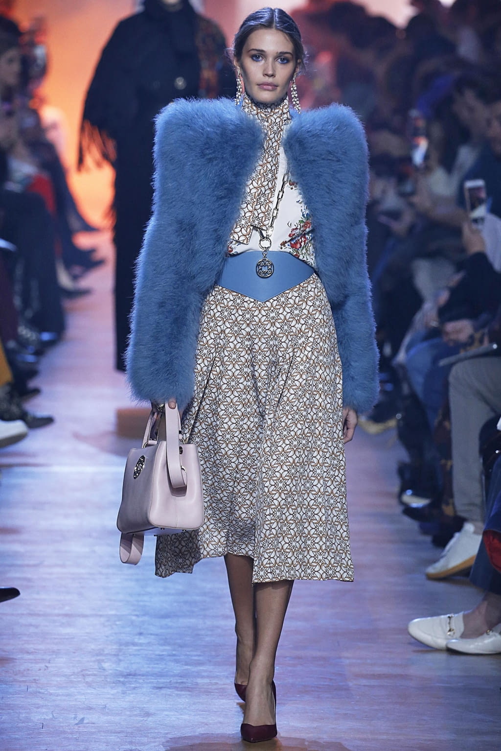 Fashion Week Paris Fall/Winter 2018 look 7 from the Elie Saab collection womenswear