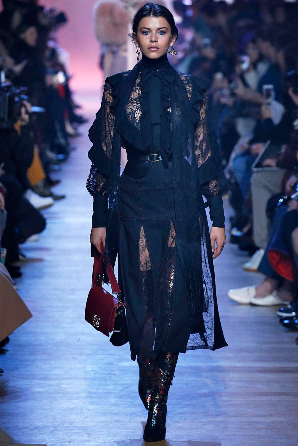 Fashion Week Paris Fall/Winter 2018 look 20 from the Elie Saab collection womenswear