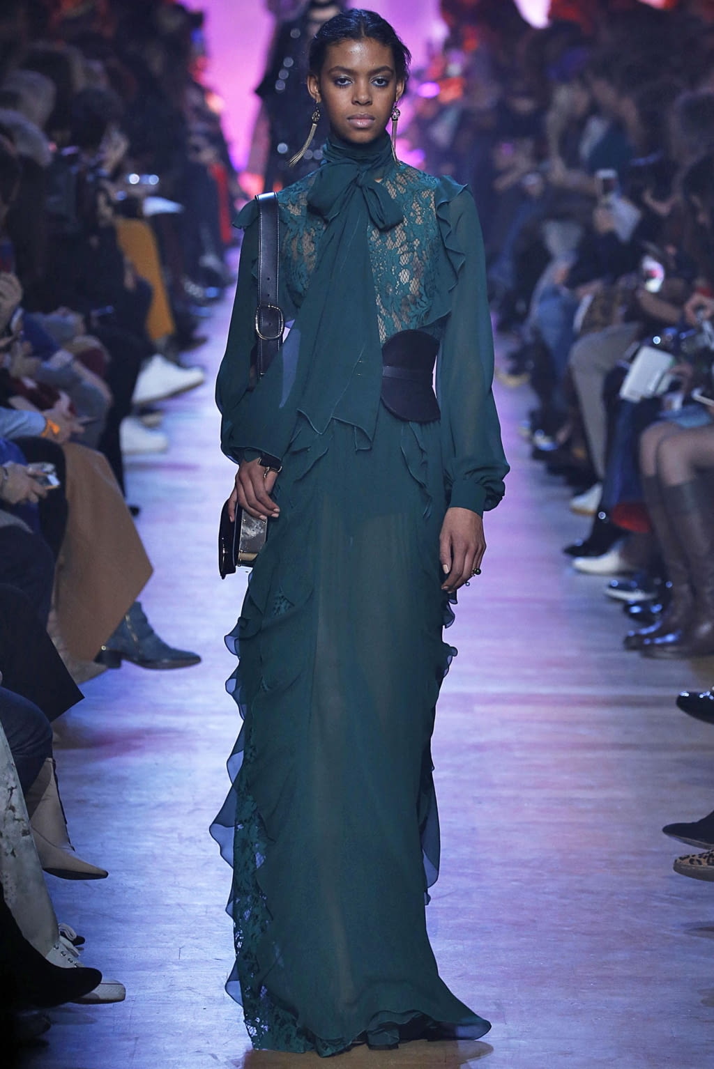 Fashion Week Paris Fall/Winter 2018 look 36 from the Elie Saab collection womenswear