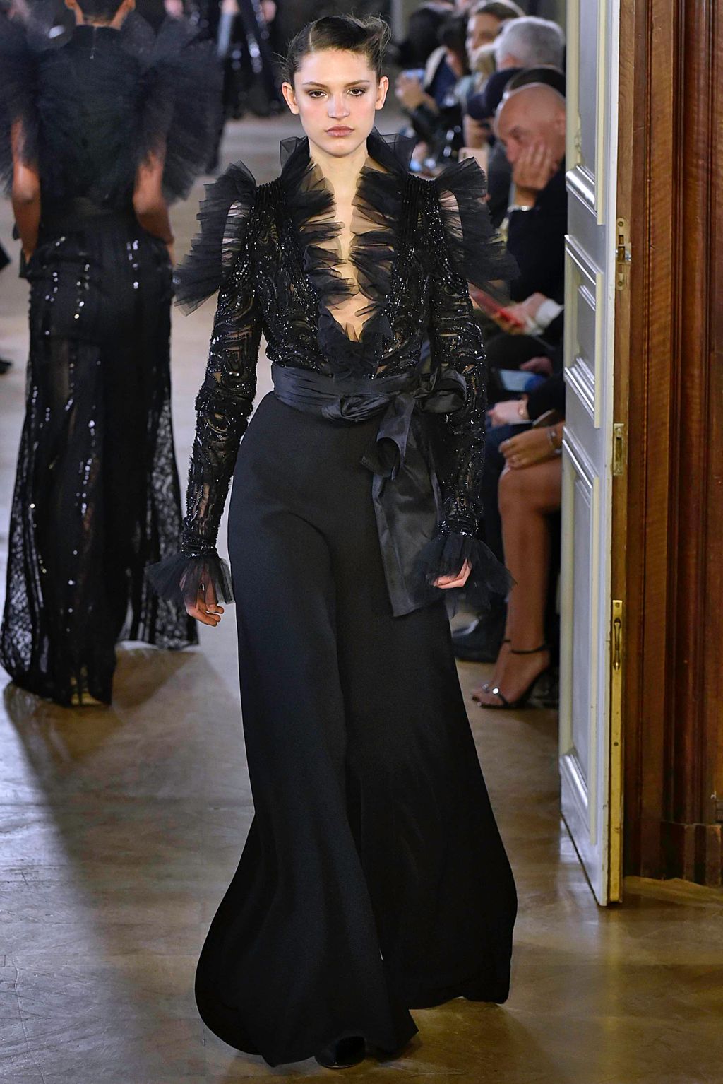 Fashion Week Paris Fall/Winter 2019 look 32 from the Elie Saab collection womenswear