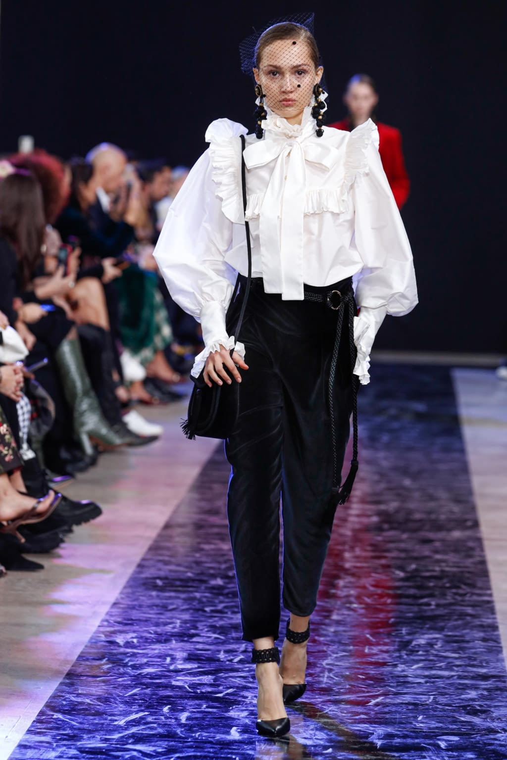 Fashion Week Paris Fall/Winter 2020 look 2 de la collection Elie Saab womenswear