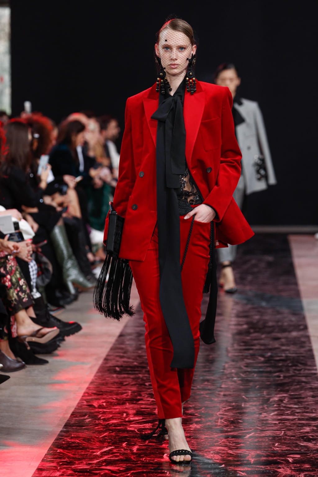 Fashion Week Paris Fall/Winter 2020 look 3 from the Elie Saab collection womenswear